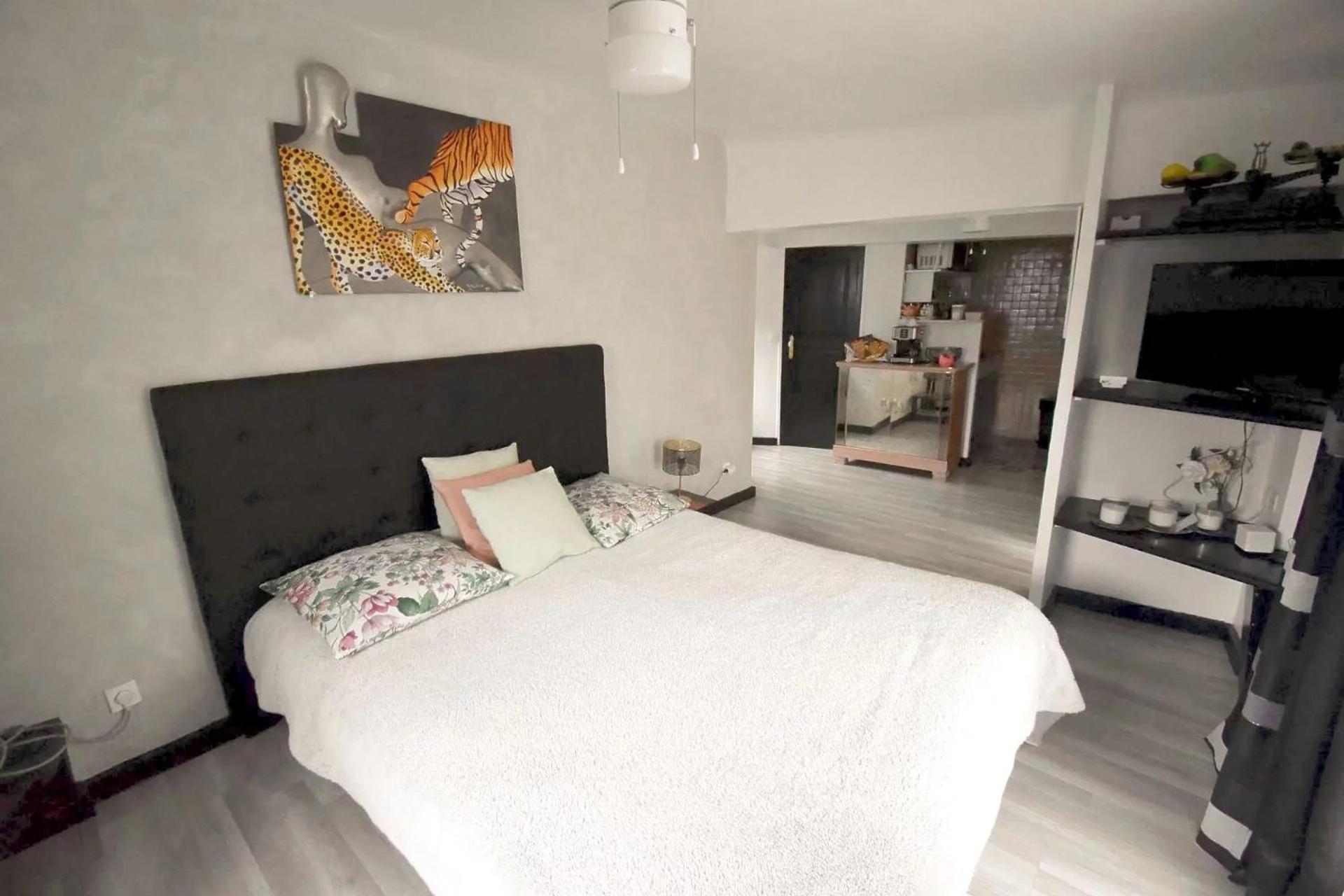 Studio en villa et sa terrasse privée La Trinité Esterno foto